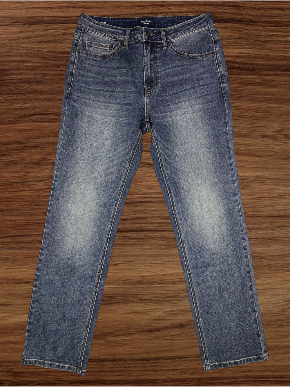 Flag & Anthem Men’s Nashville Straight Visilia Wash Jeans. Size 32/32